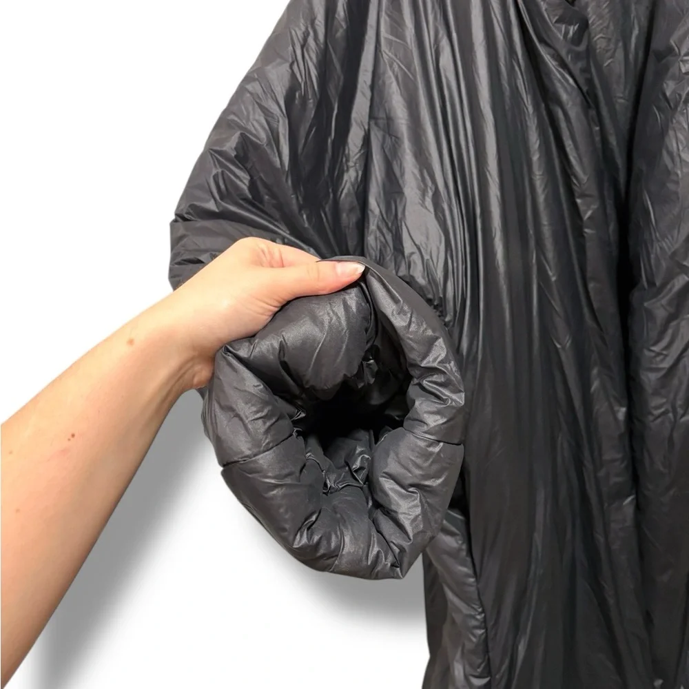 YZY Yeezy x Gap x Balenciaga Kanye West Oversized Puffer Coat Size Large - Picture 9 of 11